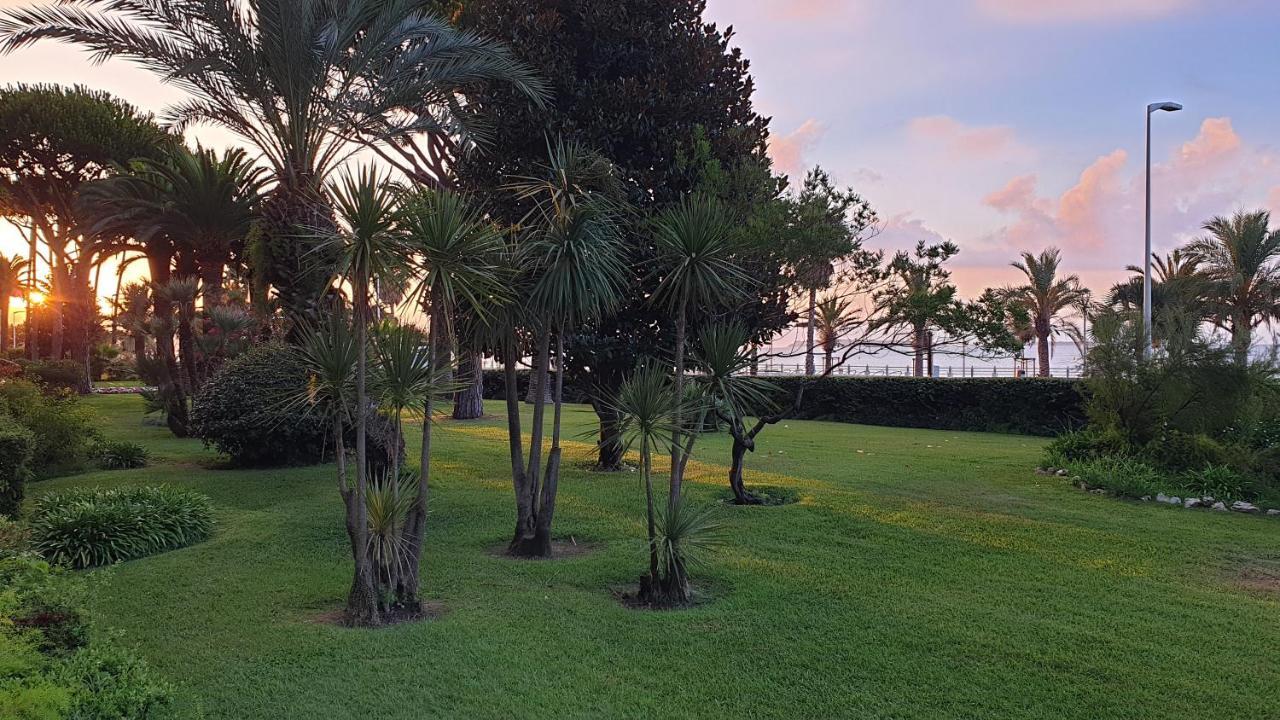 Garden And Beach Sea View Apartment Канны Экстерьер фото